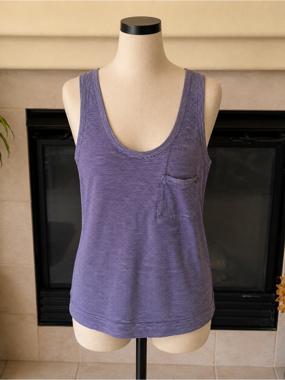 Nicole Miller navy blue Striped Scoop Neck Tank Top